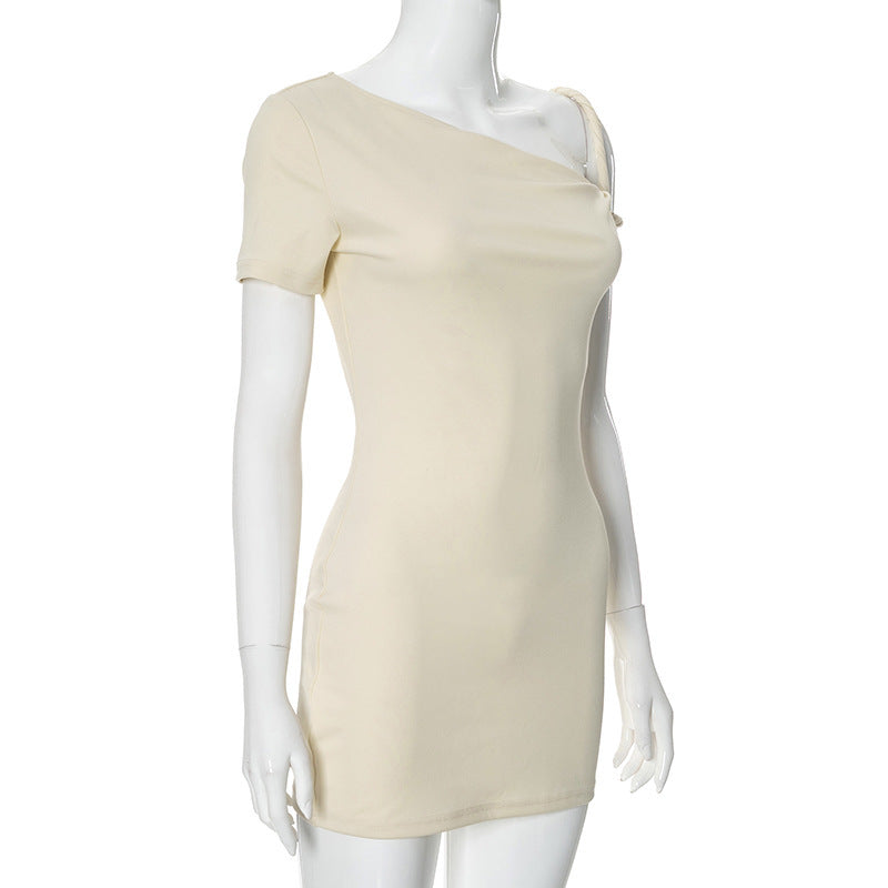 Women's Slim Hip Dress Summer Fashion One-shoulder Short Sleeve Solid Color Dresses