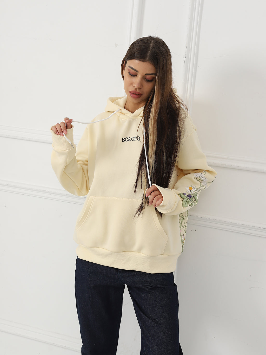 Women's Solid Color Floral Long Sleeved Sweatshirt