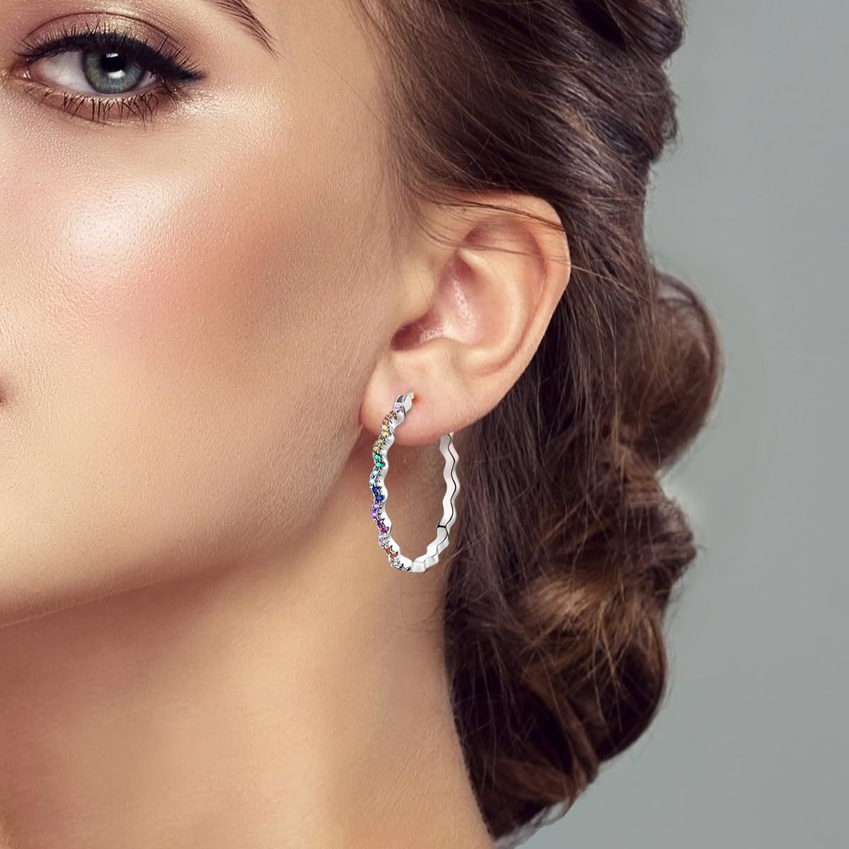 Wave-Shaped Rhinestone Earrings product image