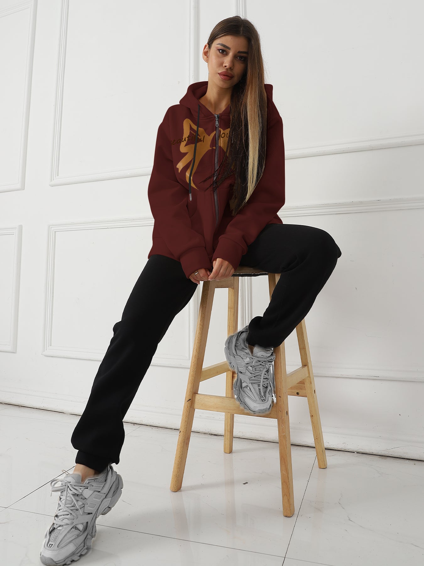 Women's Long Sleeved Sweatshirt