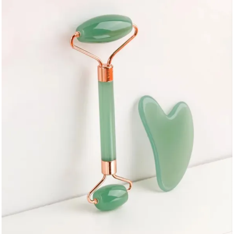color:Green
